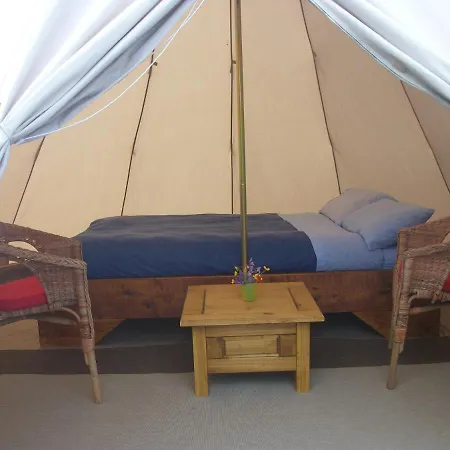 Aille River Tourist Glamping Doolin